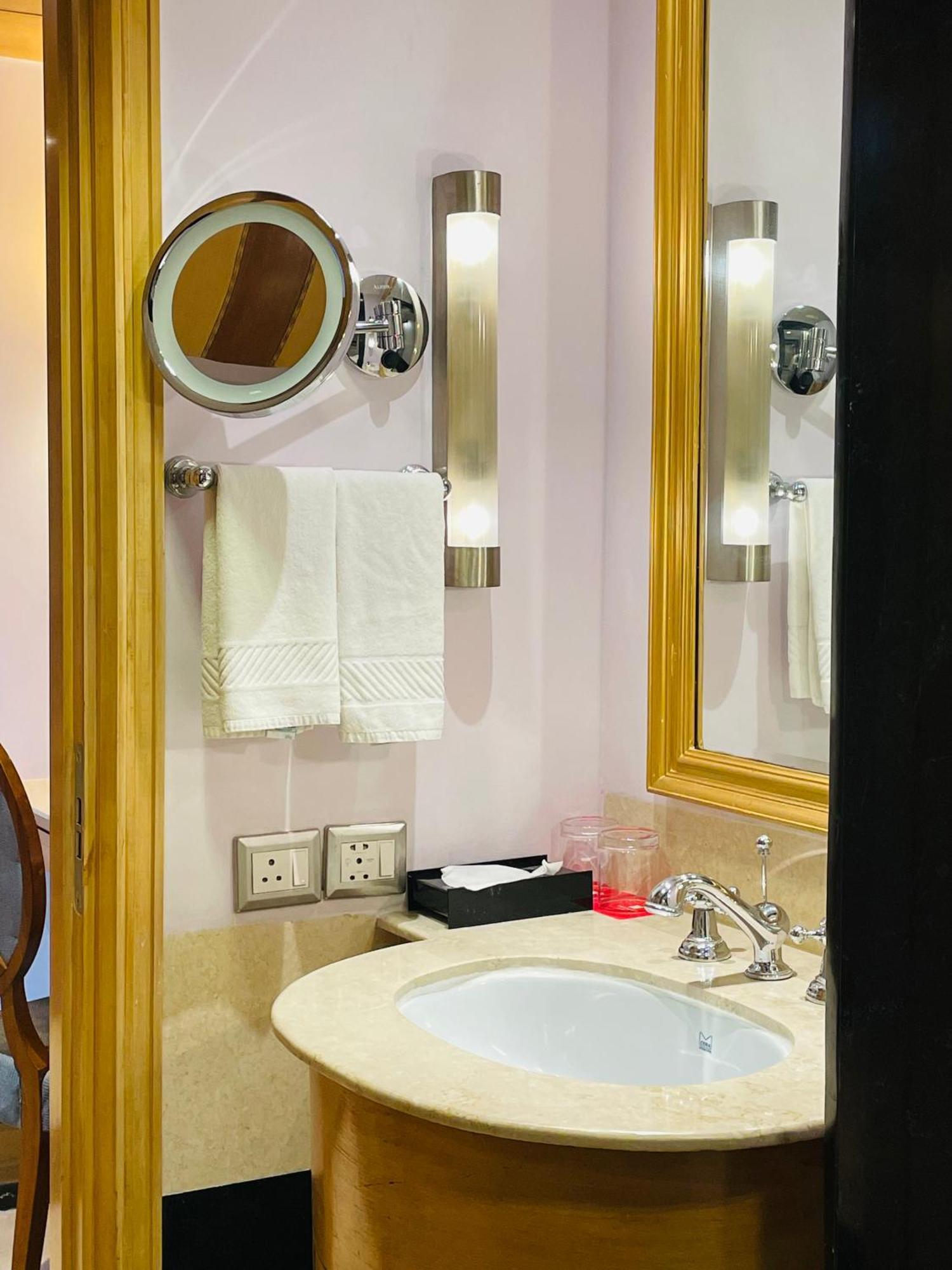Trident 5* Bhubaneswar
